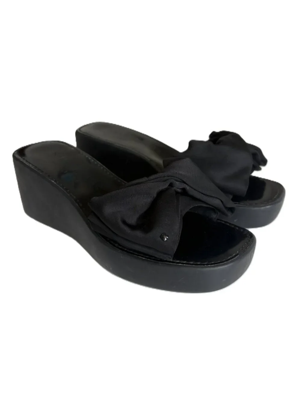 kate spade chic feminine